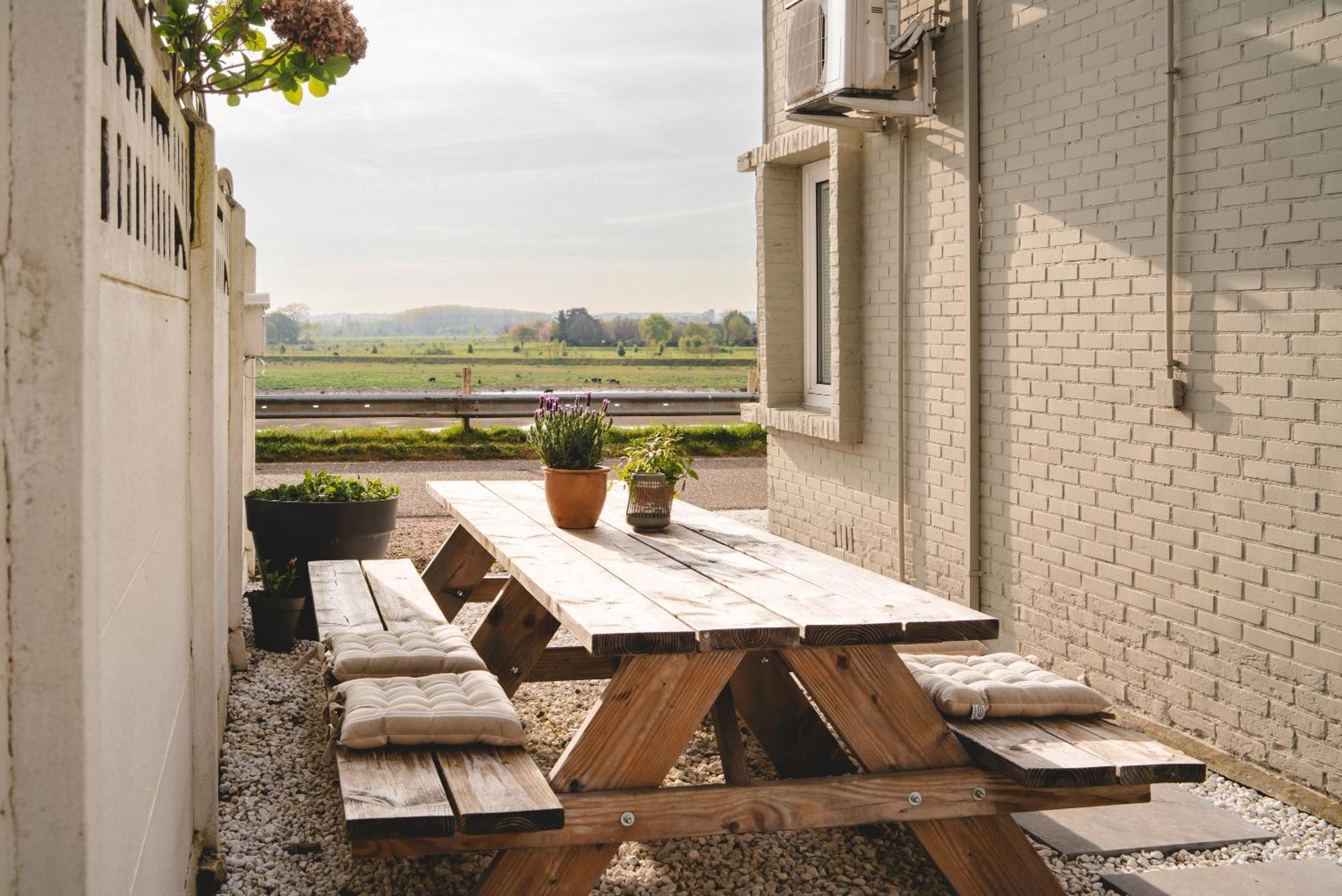 Maas Suites - The River House With Private Sauna 拉纳肯 外观 照片